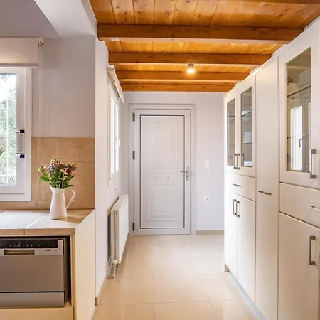 Lengo.d.home * Benitses (Corfu)